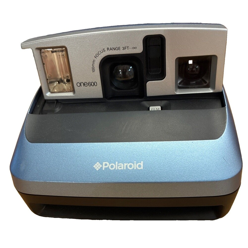 Polaroid One600 Instant Camera Blue Built-In Flash Focus 3’ Range Not Tested